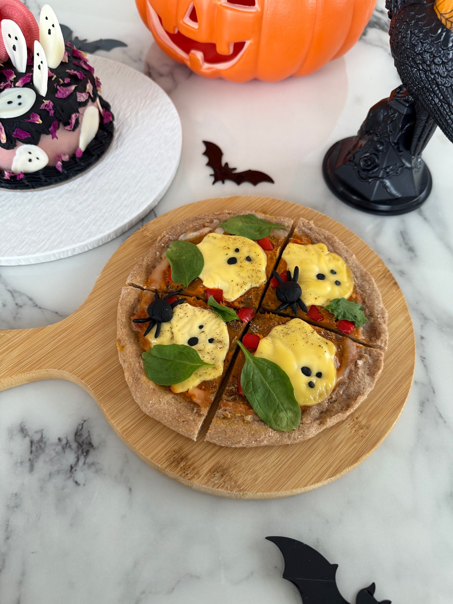 Howl-o-ween Pizza