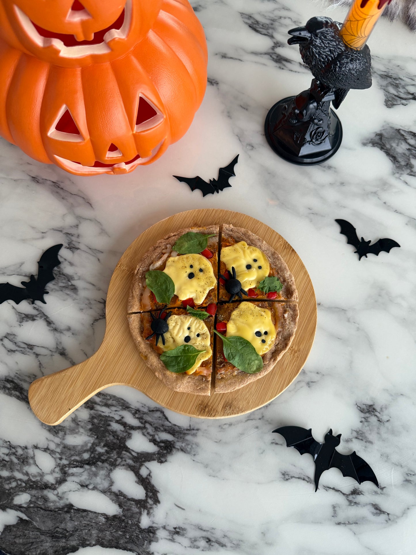 Howl-o-ween Pizza